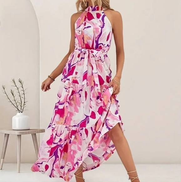 Geometric Pattern Belted Peplum Maxi Dress - Picture 4 of 11